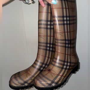 Burberry rain boots